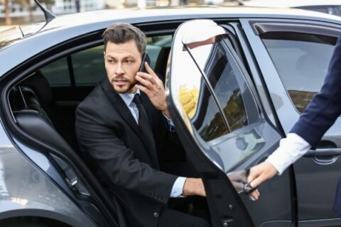 Hire the best luxury corporate cars in Australia