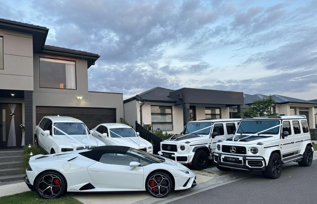 Luxury Fleet for Your Romantic Journey